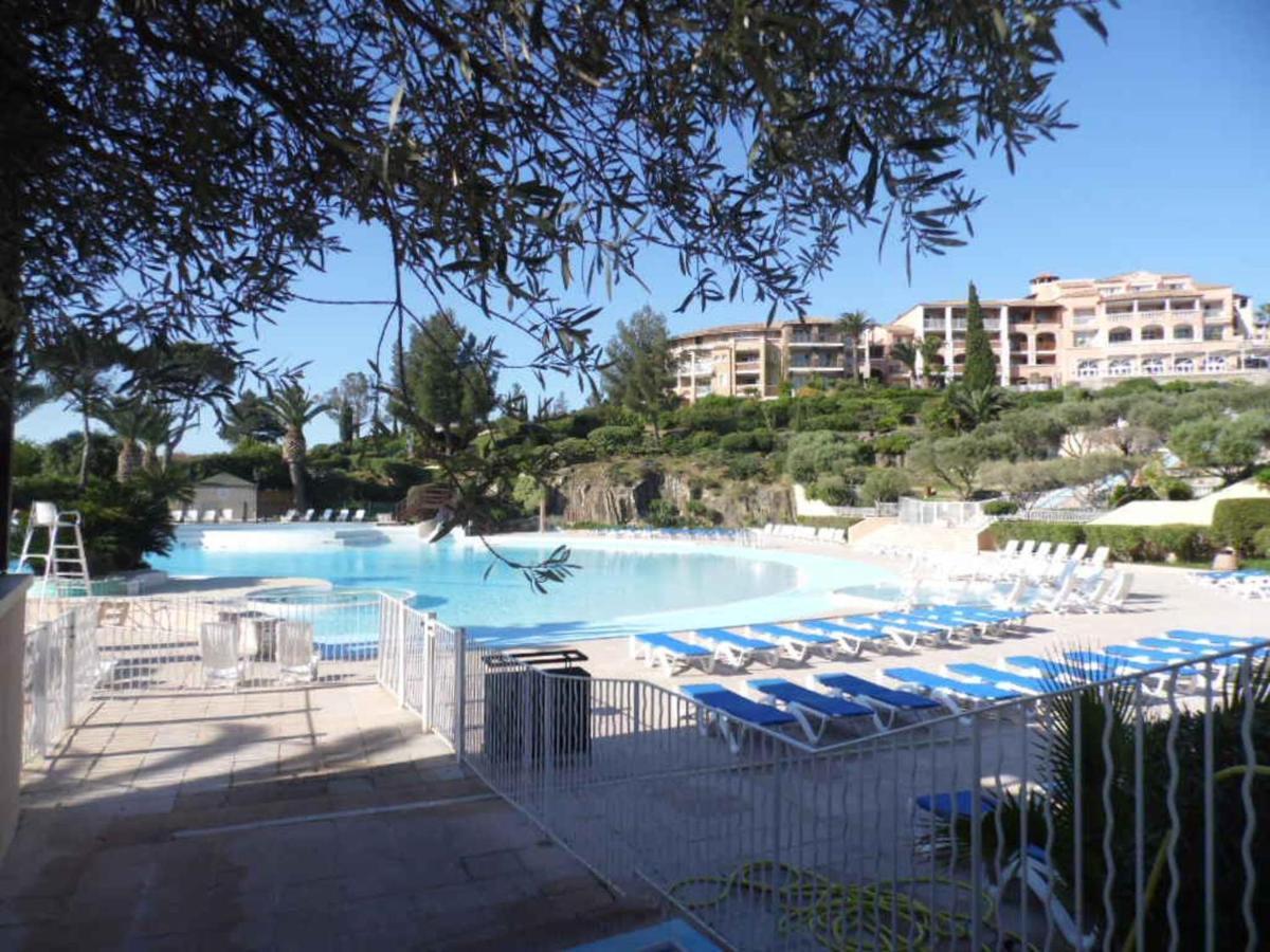 Cozy Apartment In Agay With Stunning Views Saint-Raphaël Eksteriør billede