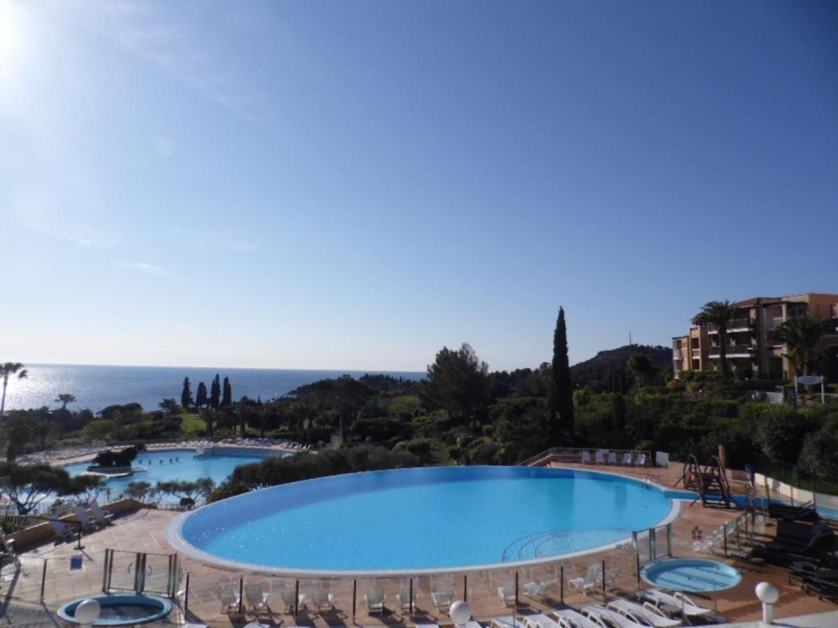 Cozy Apartment In Agay With Stunning Views Saint-Raphaël Eksteriør billede