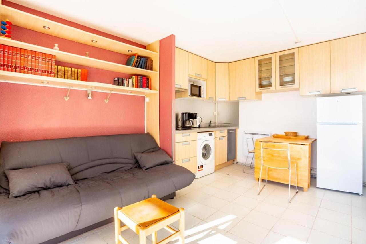 Cozy Apartment In Agay With Stunning Views Saint-Raphaël Eksteriør billede